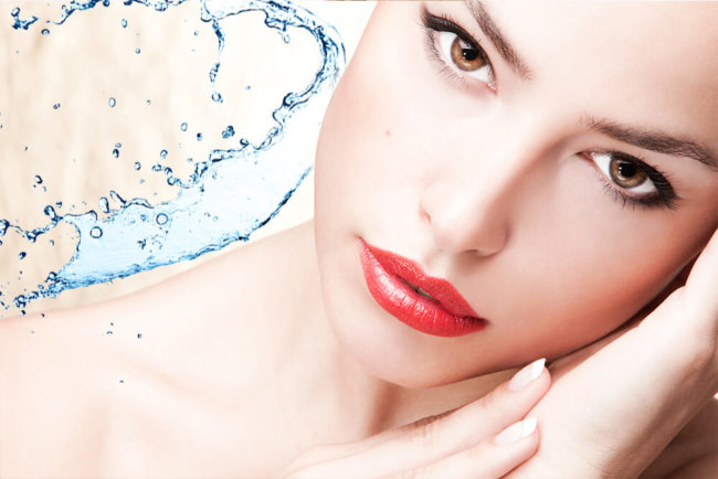 hydrolaty-czyli-woda-kwiatowa